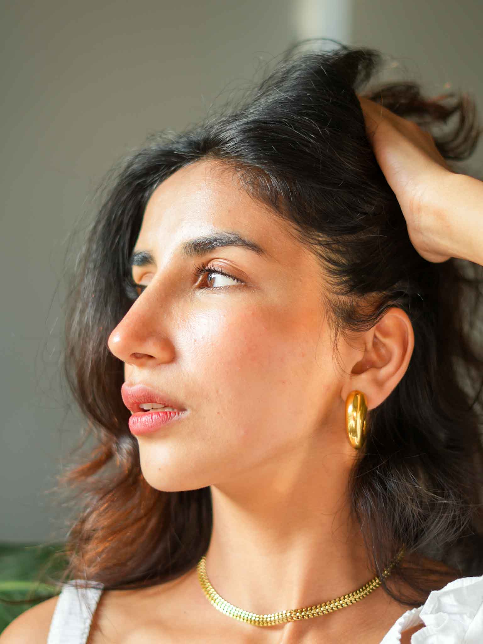 Chunky Half Hoop Earring 18k Gold Plated - Image 5