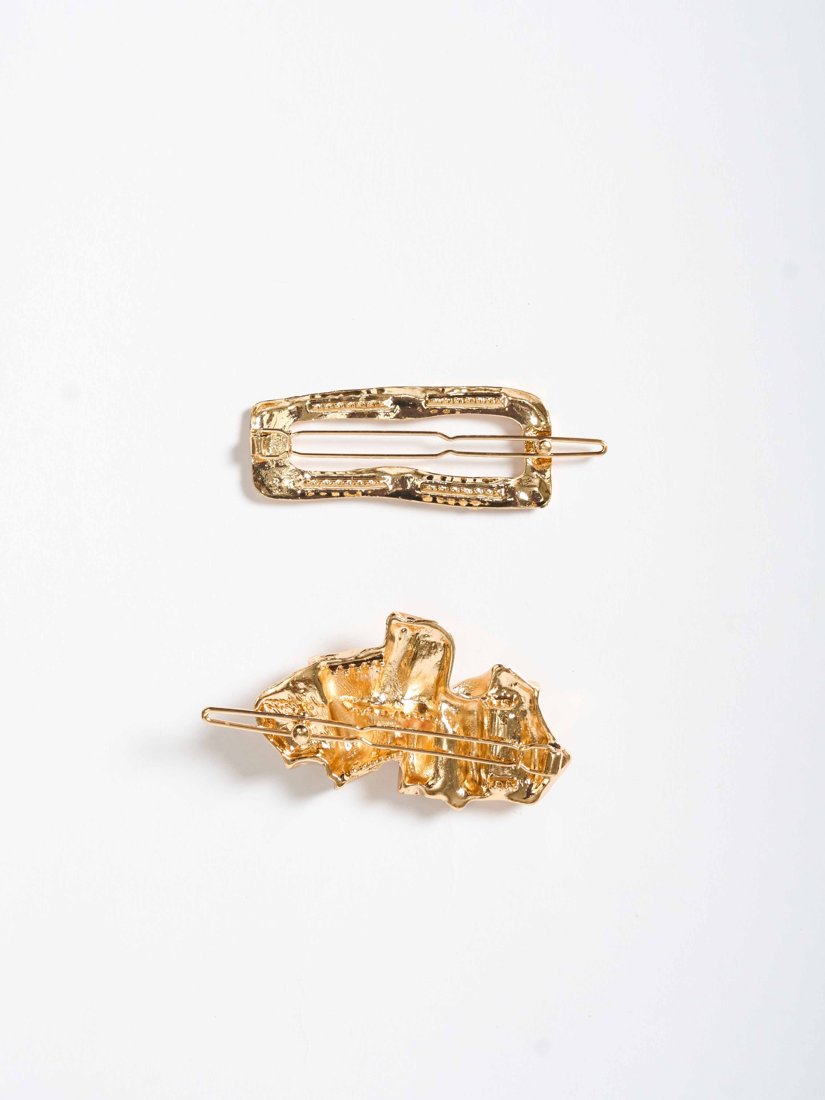Chic Golden Clips- Set of 2 | Hair Jewellery  | Nish Hair X Evil Eye Jewel - Image 3