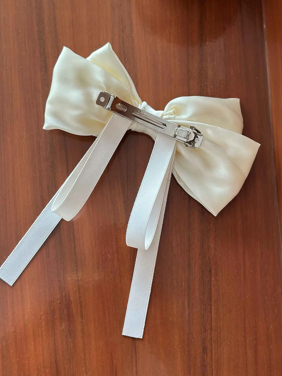 Satin Barrett Clips - Image 6